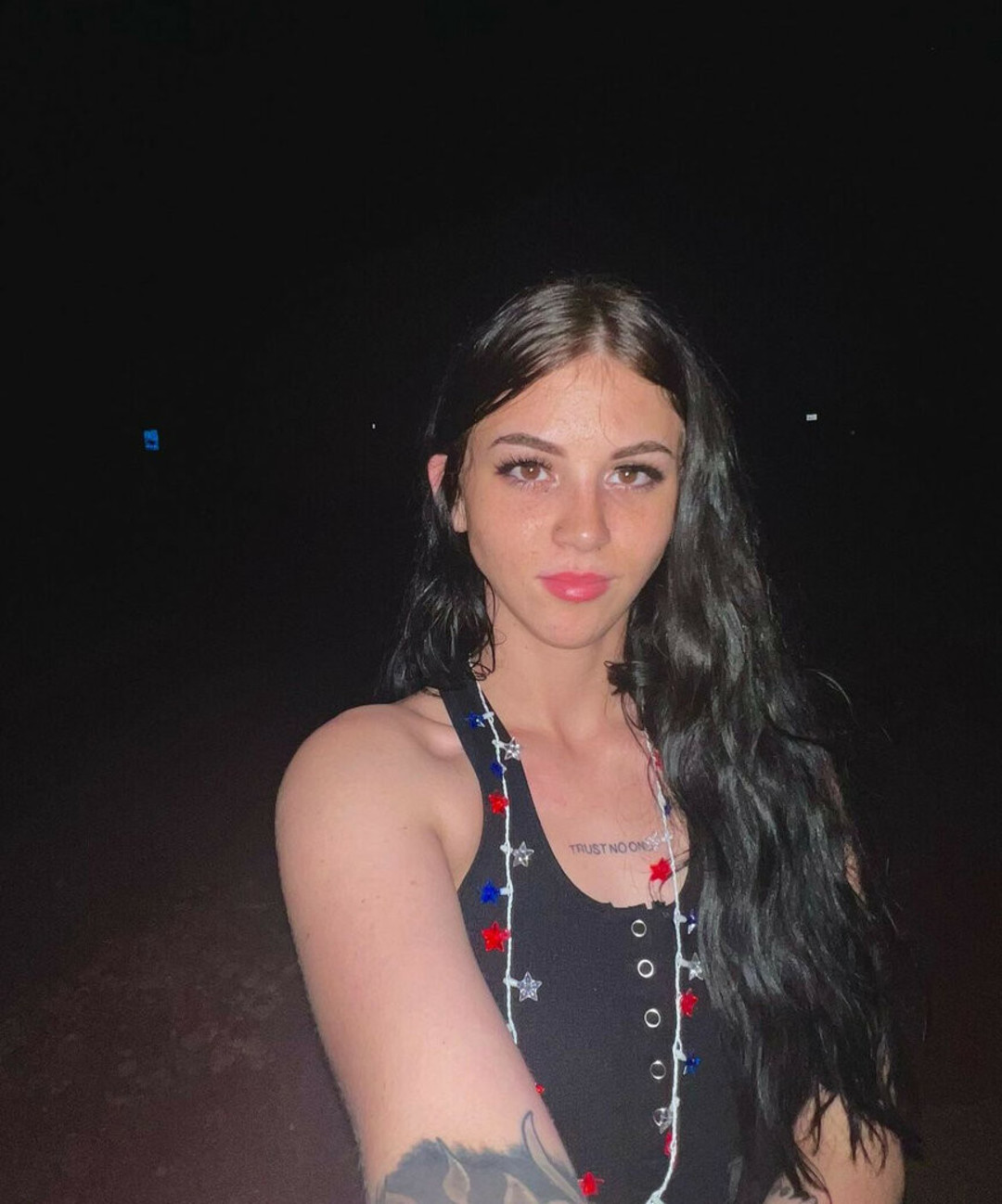 Photo nue de fuite OnlyFans de Moneymoves0 #1 Photo nue de fuite OnlyFans de Moneymoves0 #1