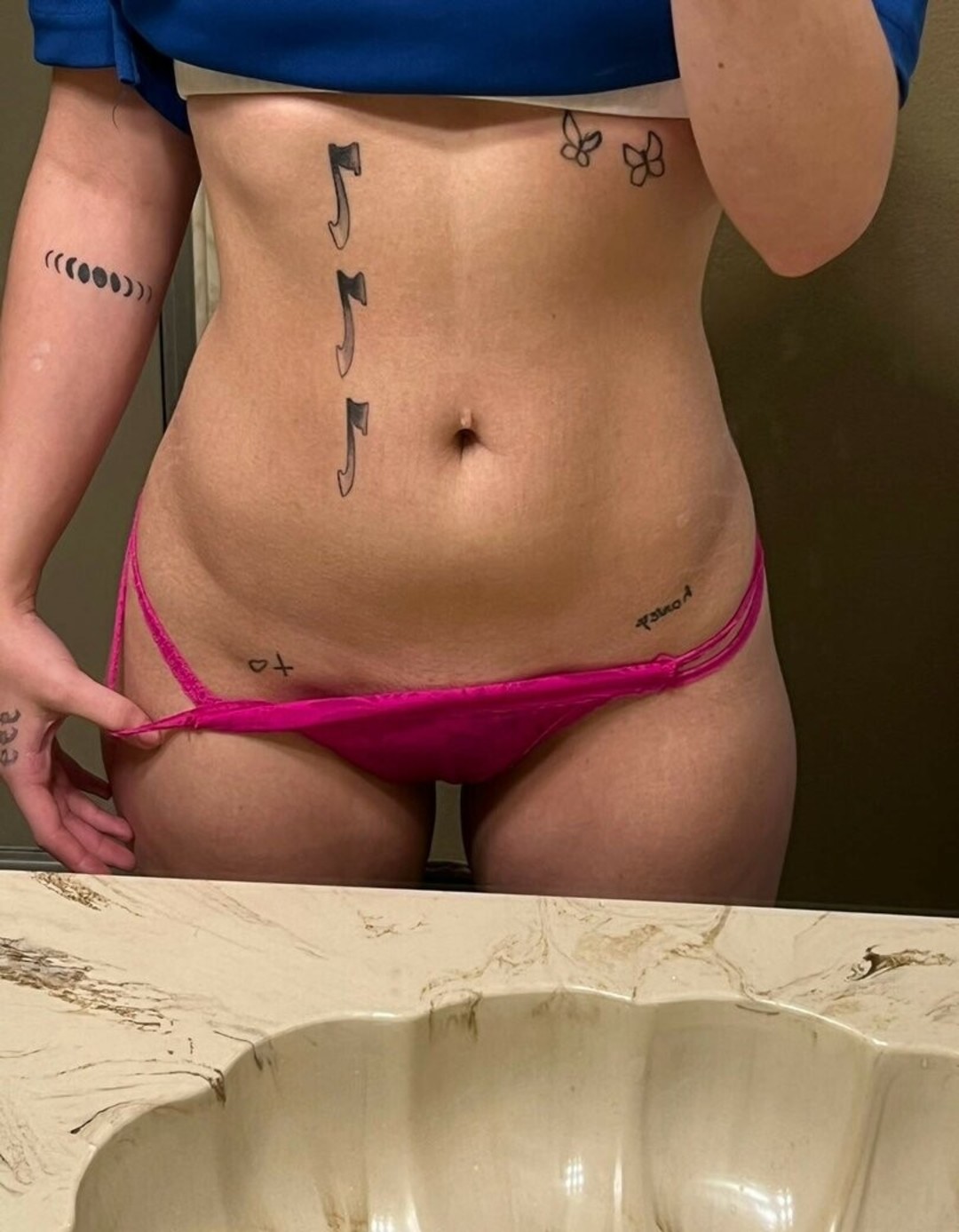 Photo nue de fuite OnlyFans de Moneymoves0 #6 Photo nue de fuite OnlyFans de Moneymoves0 #6