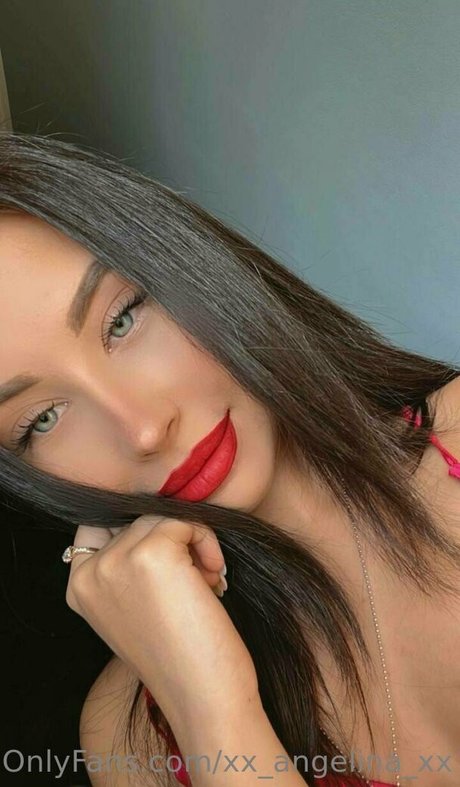 Xxangelinaxx