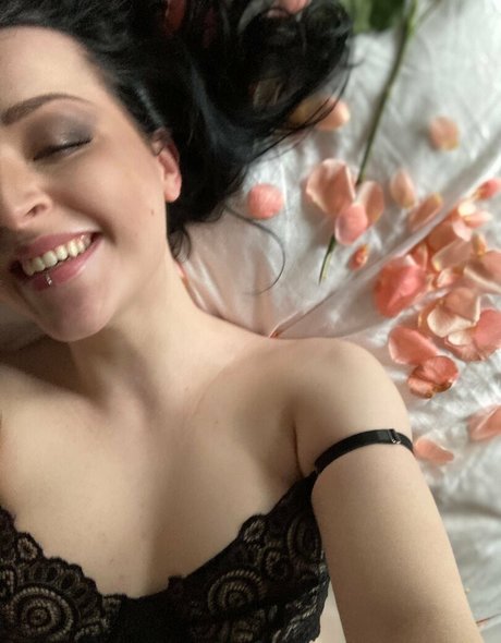 Photo nue de fuite OnlyFans de Zoeunholy
