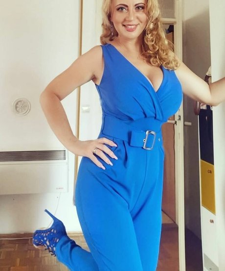 Photo nue de fuite OnlyFans de Berina Fati