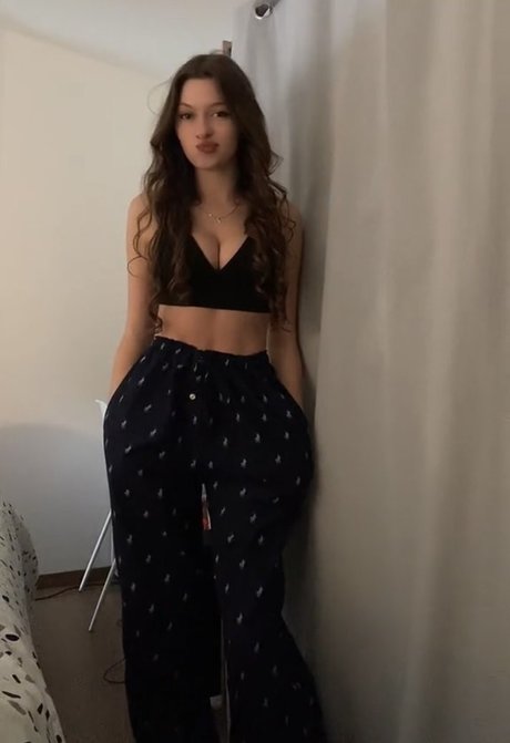 Photo nue de fuite OnlyFans de Lea