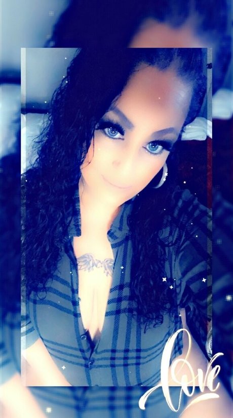 Photo nue de fuite OnlyFans de Missoutlawakaladyk
