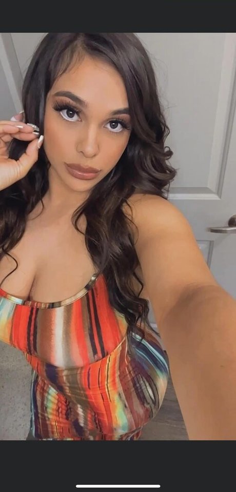 Photo nue de fuite OnlyFans de Officialjasmine512