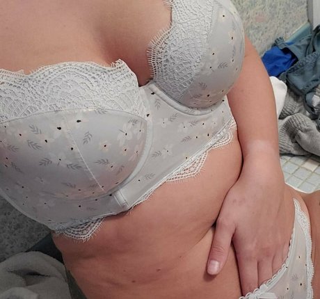 Amanda28