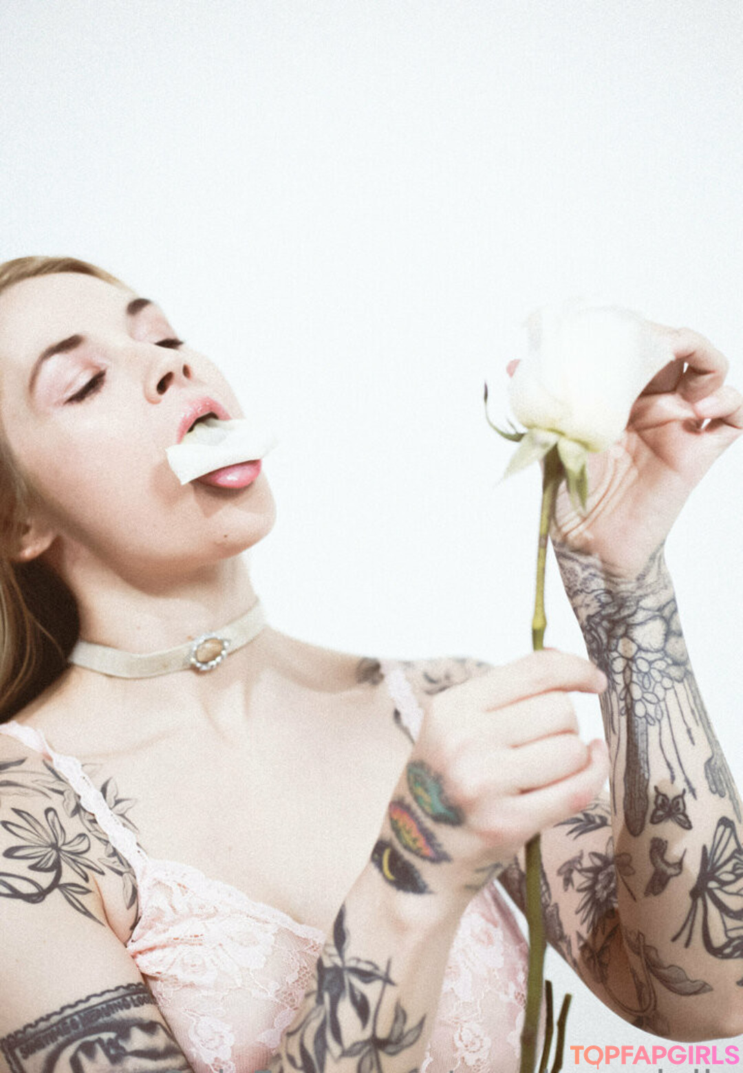 Photo nue de fuite OnlyFans de Sarahvandella #102 Photo nue de fuite OnlyFans de Sarahvandella #102