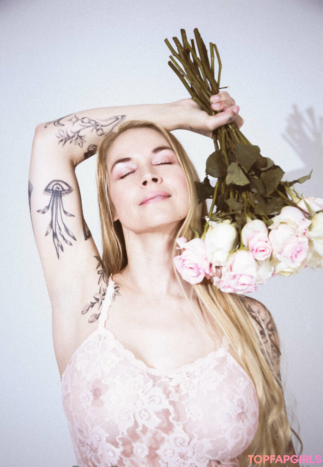 Photo nue de fuite OnlyFans de Sarahvandella #116 Photo nue de fuite OnlyFans de Sarahvandella #116