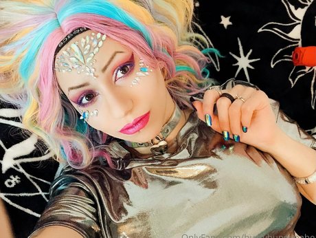 Bustybunnybabe