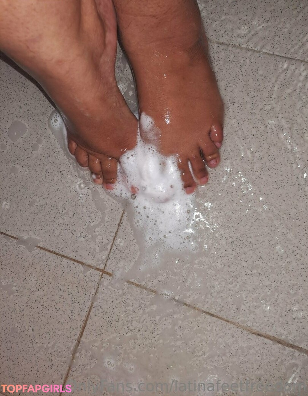 Photo nue de fuite OnlyFans de Curvylatinakay1 #2 Photo nue de fuite OnlyFans de Curvylatinakay1 #2