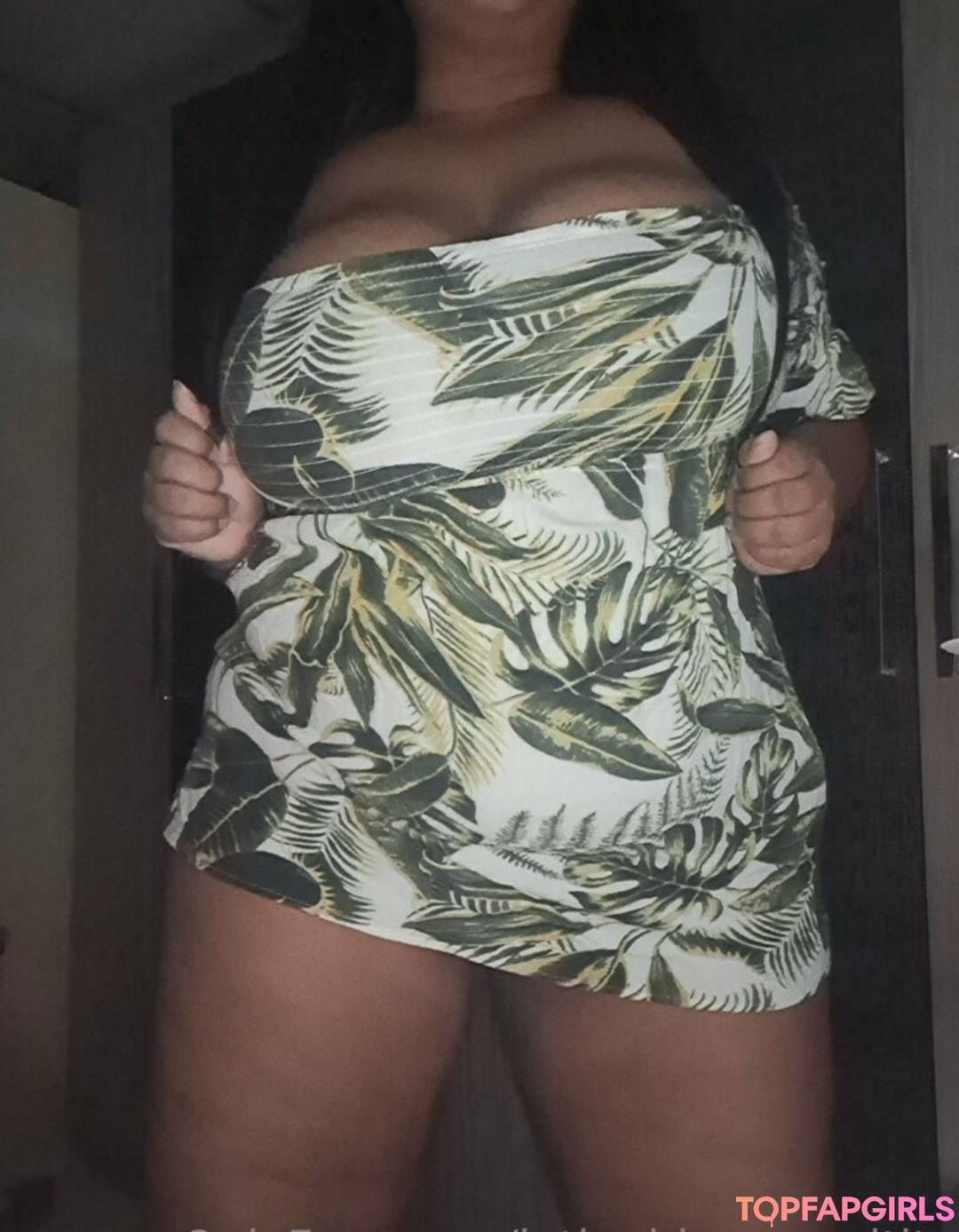 Photo nue de fuite OnlyFans de Curvylatinakay1 #27 Photo nue de fuite OnlyFans de Curvylatinakay1 #27