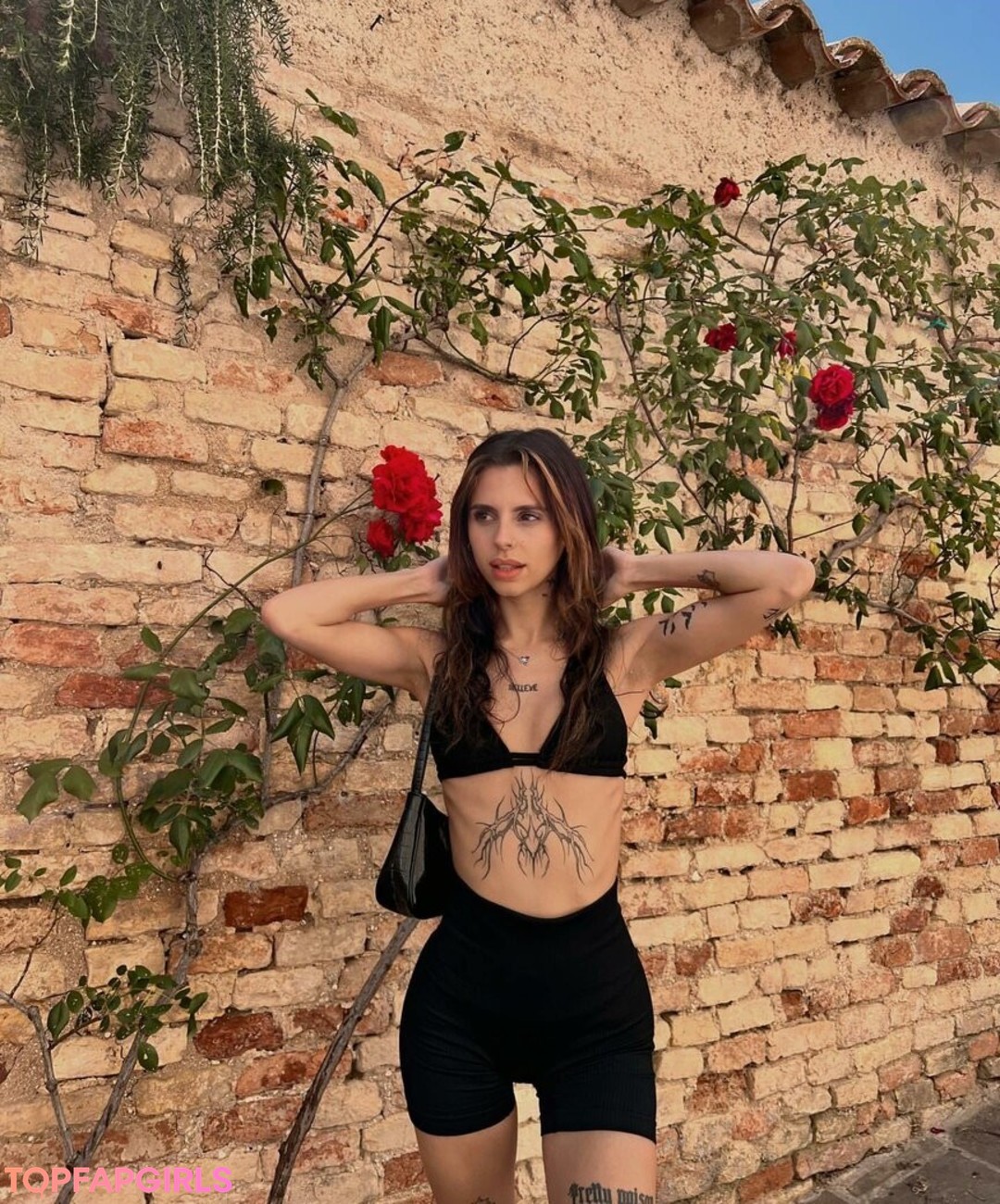 Photo nue de fuite OnlyFans de Gabbygonxo #4 Photo nue de fuite OnlyFans de Gabbygonxo #4