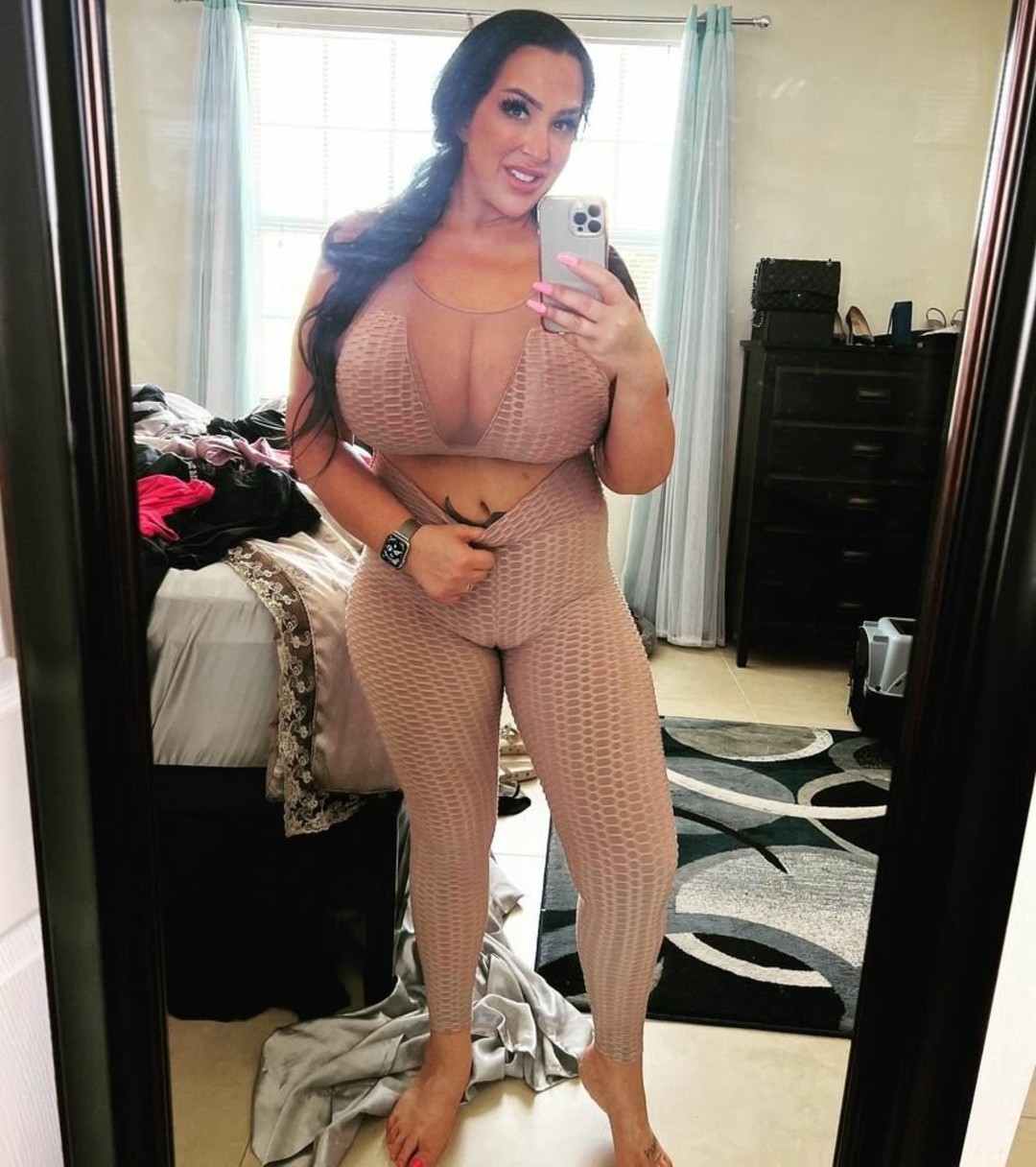 Photo nue de fuite OnlyFans de Kristine J #28 Photo nue de fuite OnlyFans de Kristine J #28