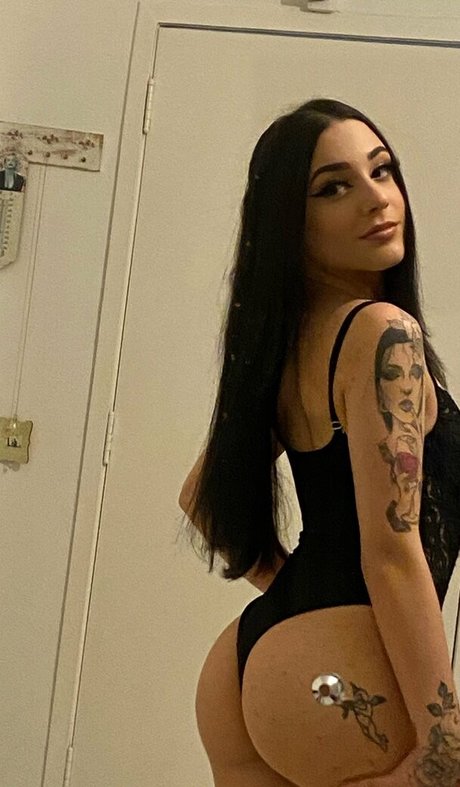 Photo nue de fuite OnlyFans de Ellen Maggnus