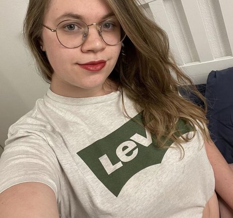 Lina Love