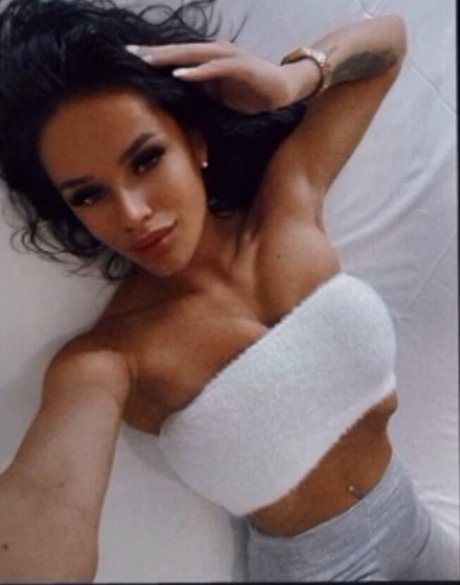 Denisa R Maria