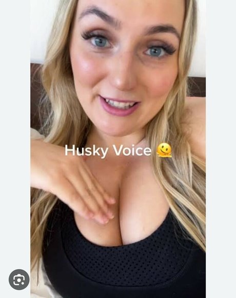 Photo nue de fuite OnlyFans de Moneemaree