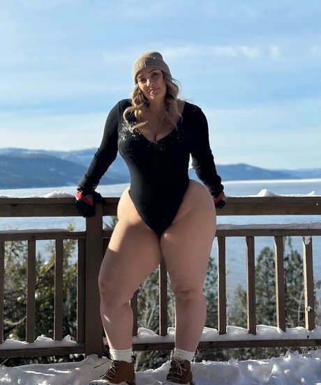 Emma St James