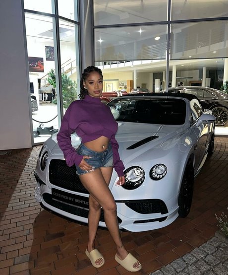 Photo nue de fuite OnlyFans de Capeverdian