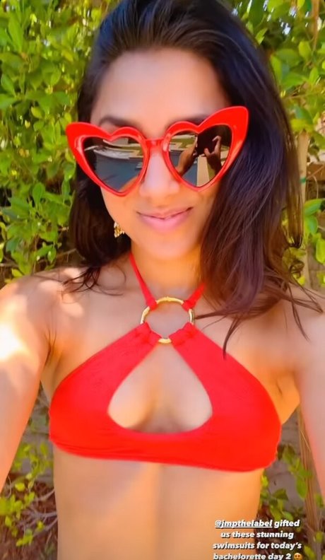 Michelle Khare
