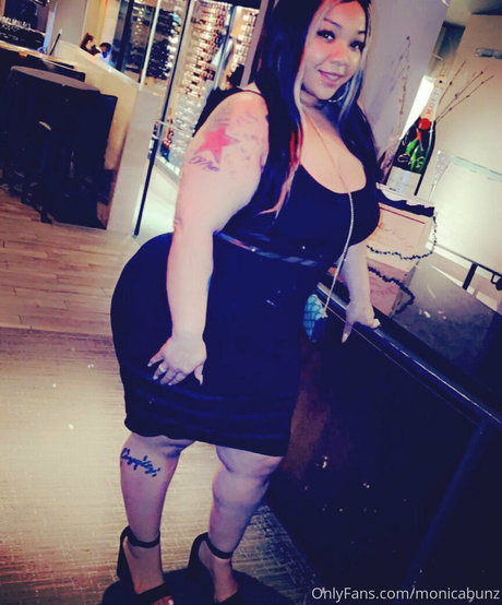 Monicabunz