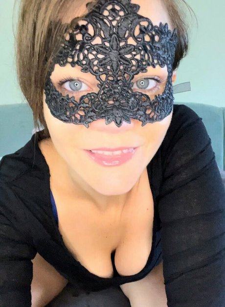 Cheating-hotwife-free