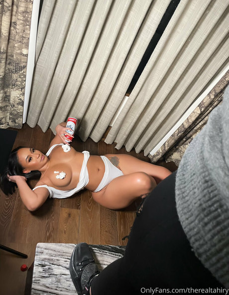 Photo nue de fuite OnlyFans de Therealtahiry