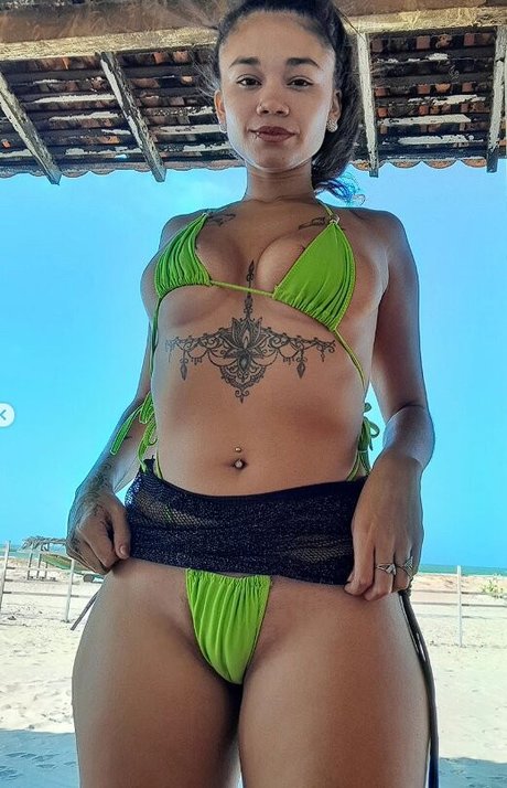 Photo nue de fuite OnlyFans de Talia Nascimento