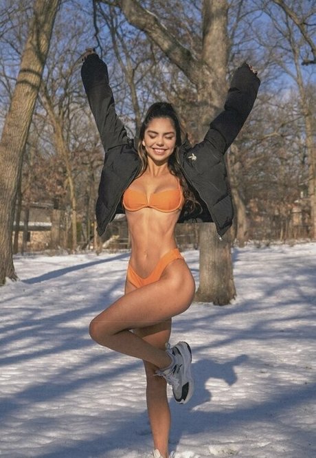 Photo nue de fuite OnlyFans de Alex Mara