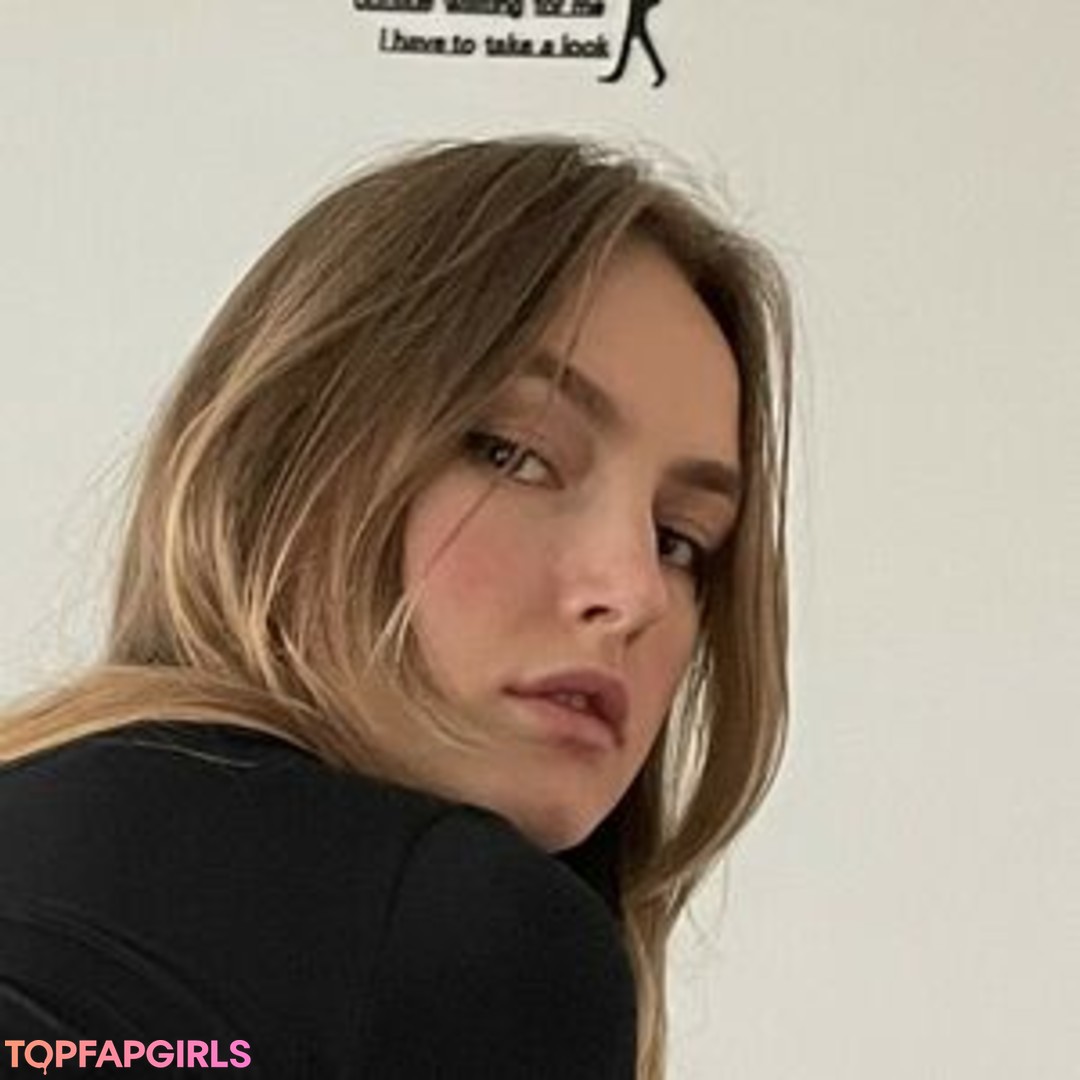 Photo nue de fuite OnlyFans de Naomi Reyners #6 Photo nue de fuite OnlyFans de Naomi Reyners #6