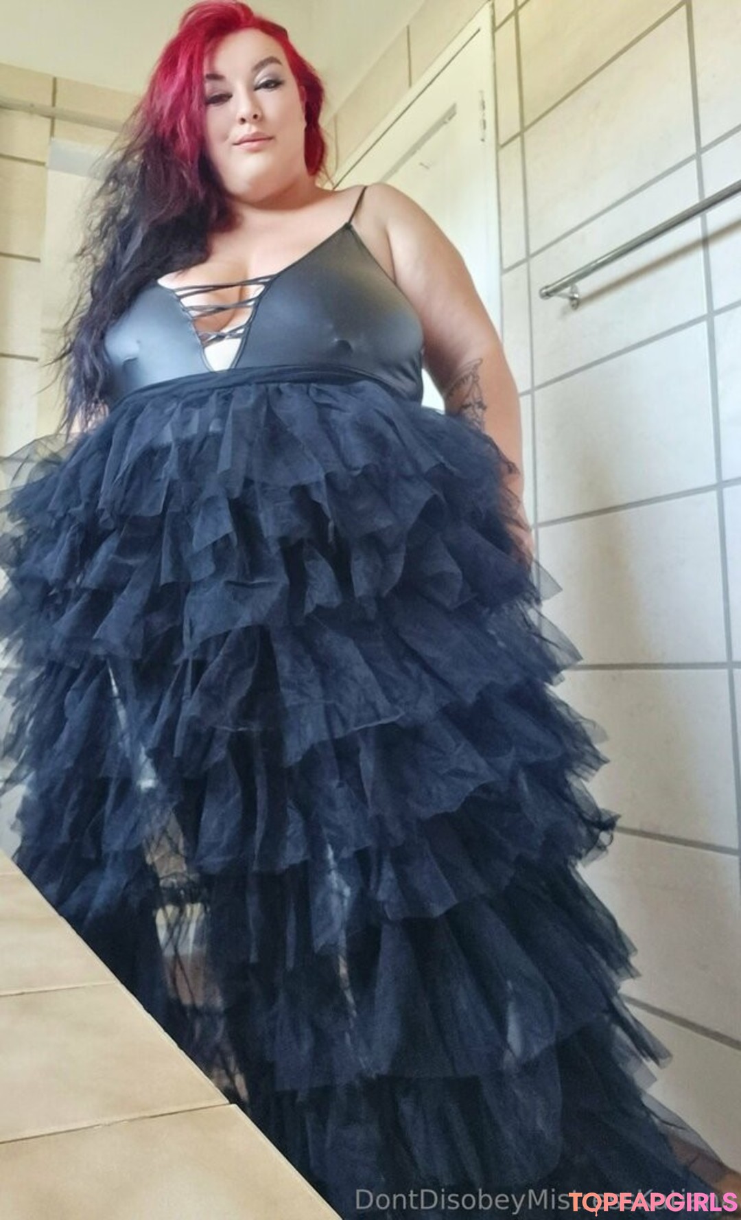 Photo nue de fuite OnlyFans de Mistresskatiana #118 Photo nue de fuite OnlyFans de Mistresskatiana #118