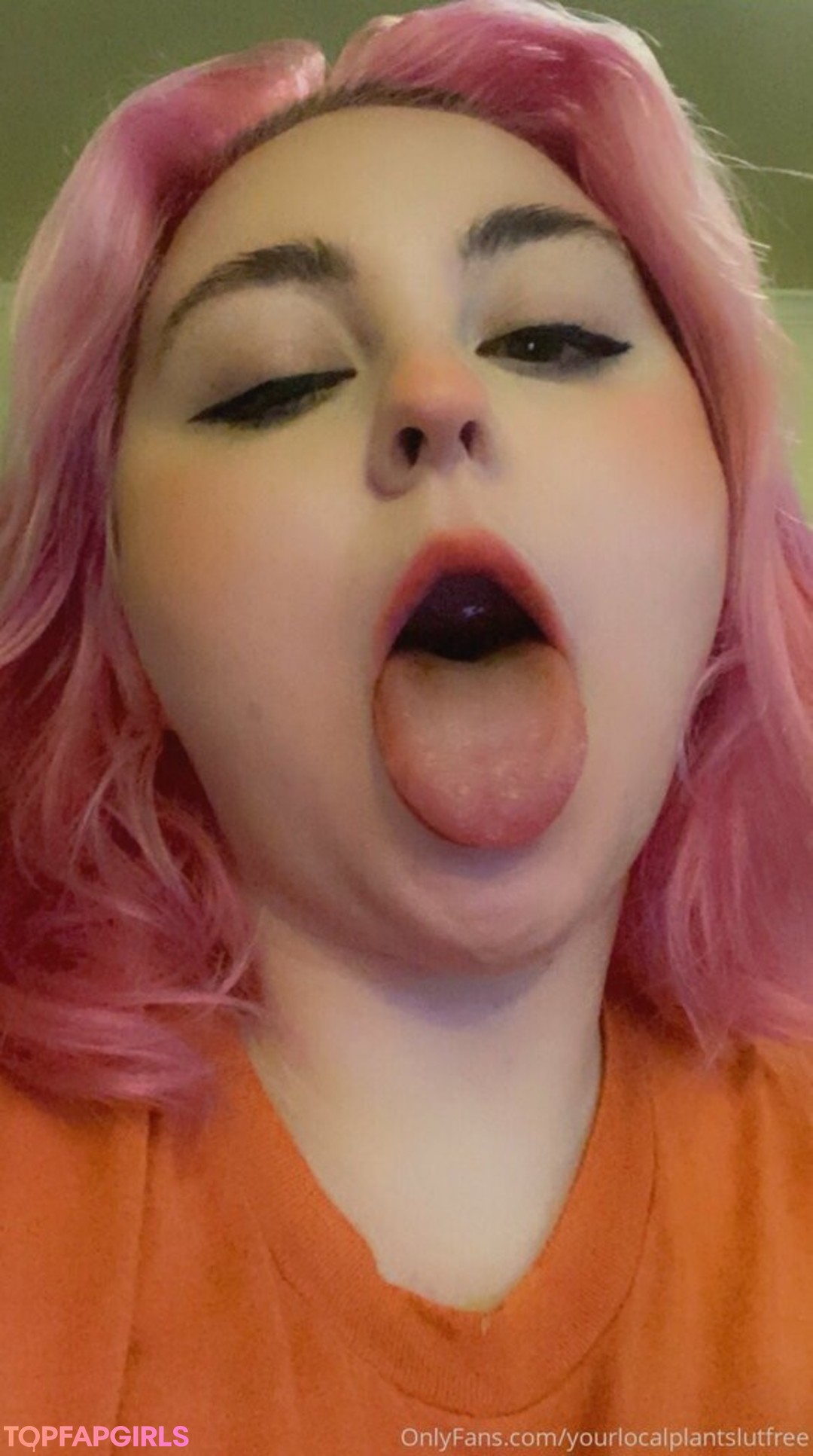 Photo nue de fuite OnlyFans de Yourlocalplantslut #2 Photo nue de fuite OnlyFans de Yourlocalplantslut #2