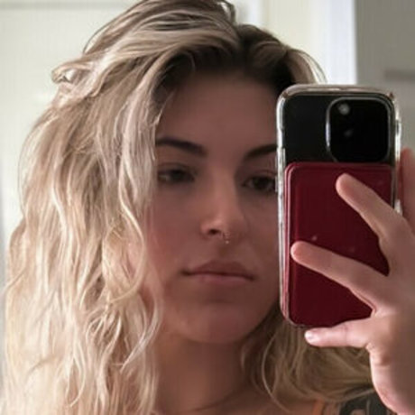 Photo nue de fuite OnlyFans de Emily Joel
