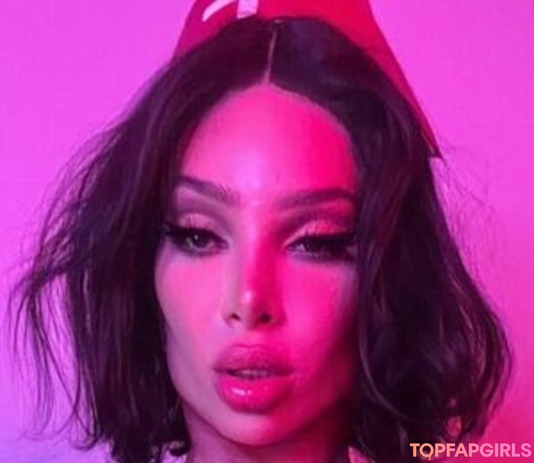 Photo nue de fuite OnlyFans de Mistressssmel #2 Photo nue de fuite OnlyFans de Mistressssmel #2