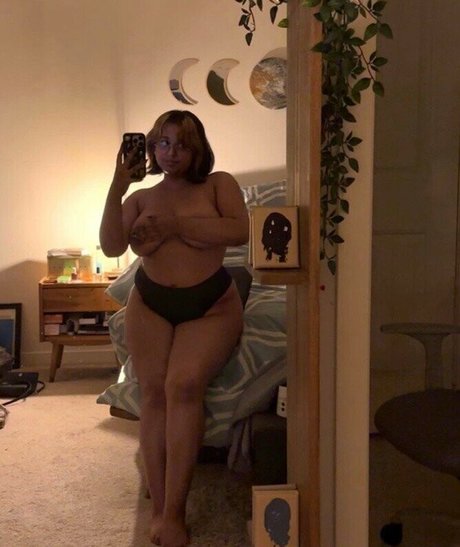 Photo nue de fuite OnlyFans de Spookyshah