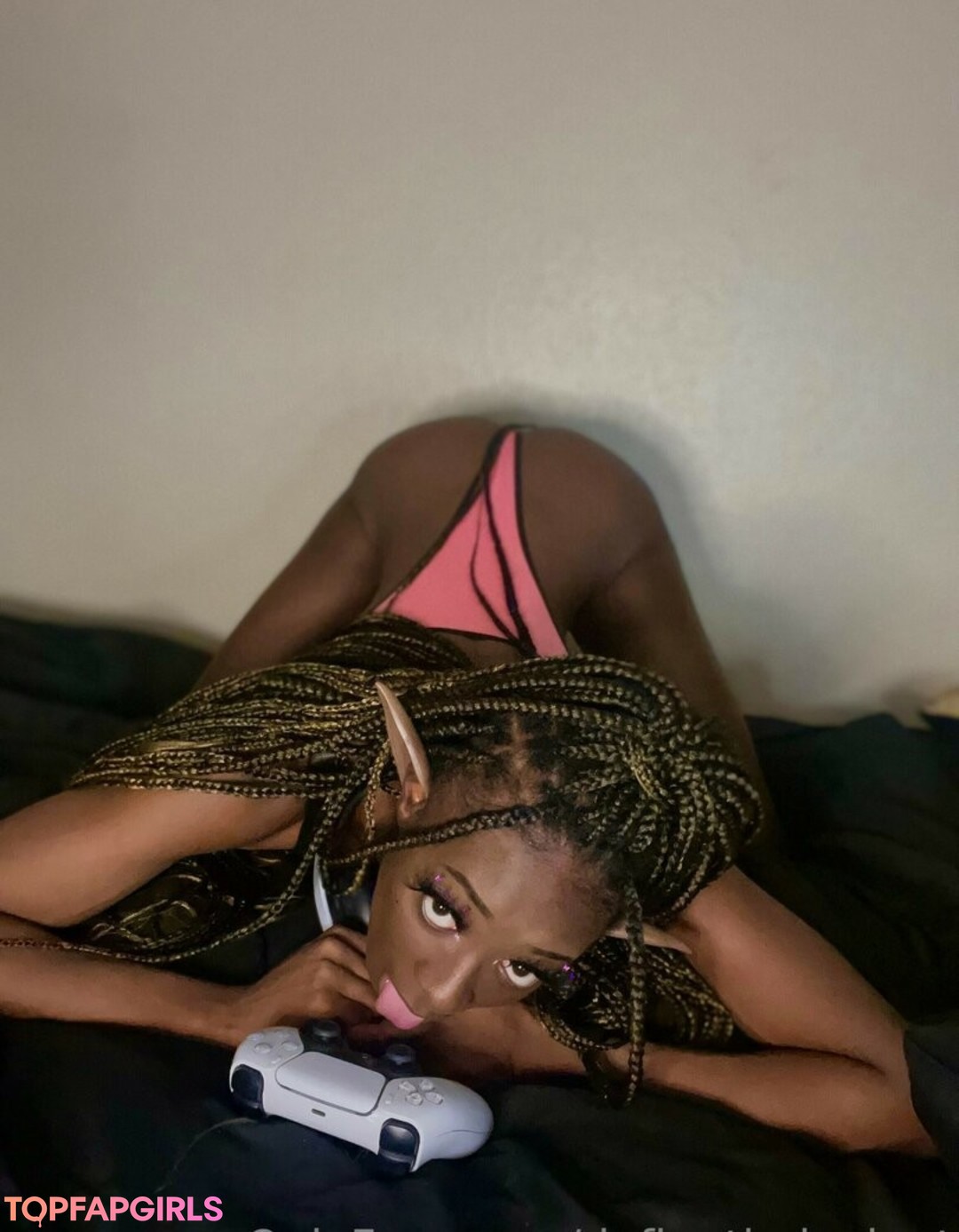 Photo nue de fuite OnlyFans de Defiantlydeviant #20 Photo nue de fuite OnlyFans de Defiantlydeviant #20