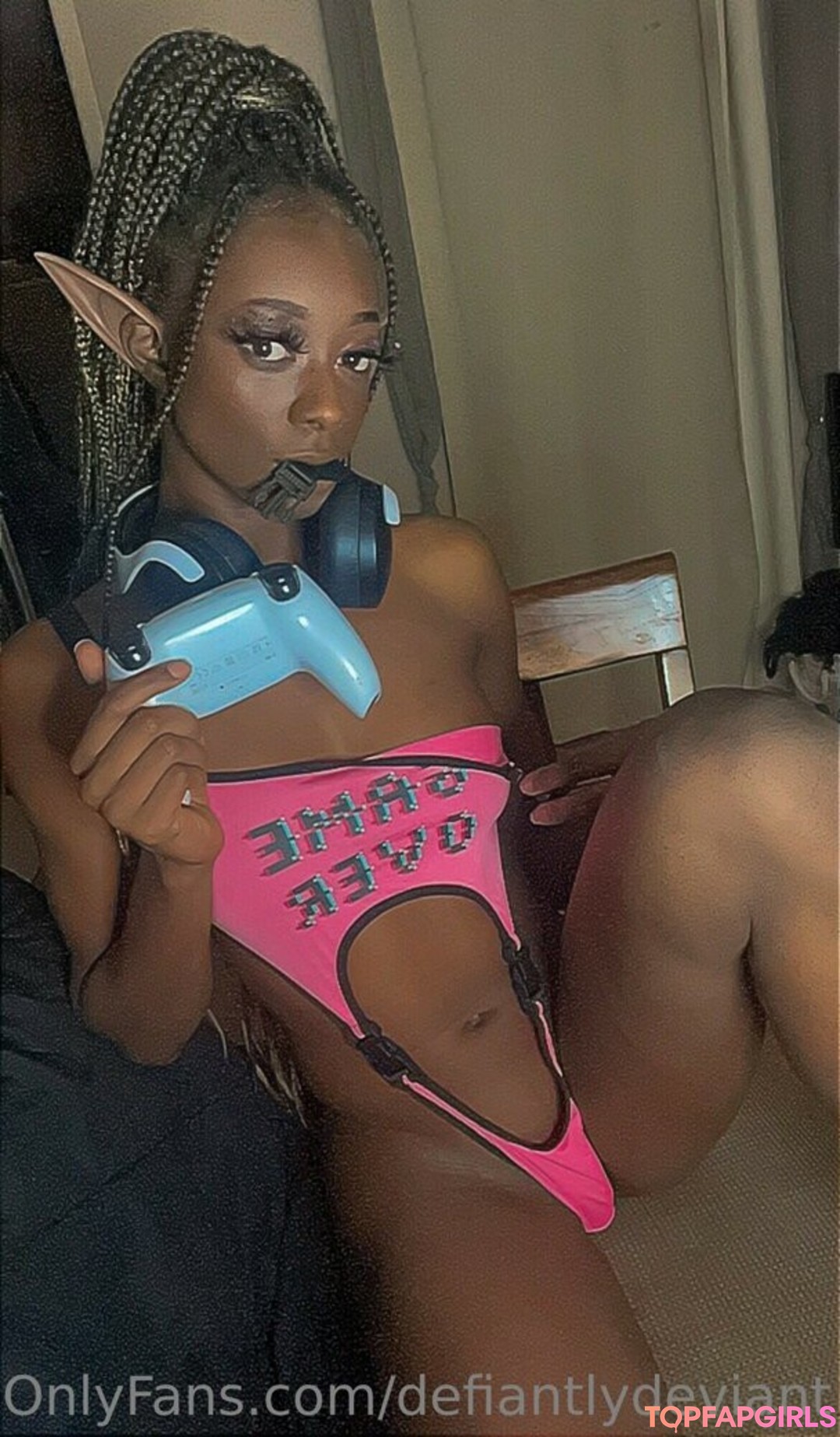 Photo nue de fuite OnlyFans de Defiantlydeviant #25 Photo nue de fuite OnlyFans de Defiantlydeviant #25