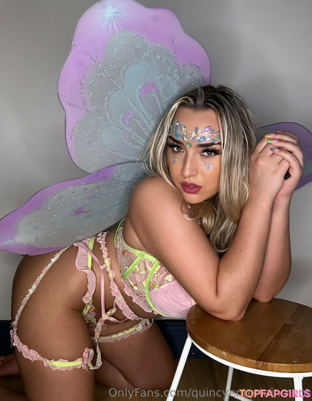 Photo nue de fuite OnlyFans de Quincyentertainment #61 Photo nue de fuite OnlyFans de Quincyentertainment #61