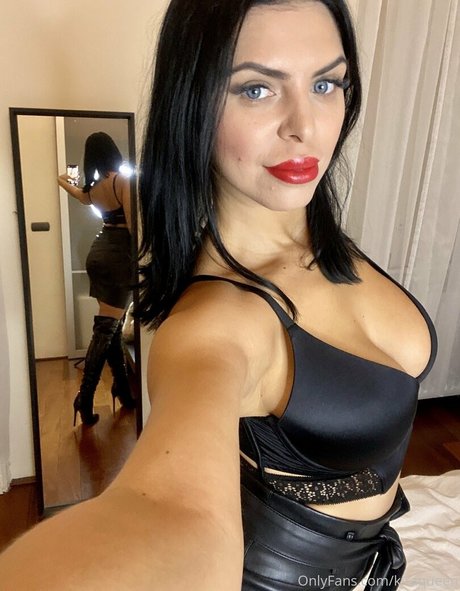 Photo nue de fuite OnlyFans de Kiraqueen