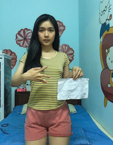 Photo nue de fuite OnlyFans de Asianbabyggirl