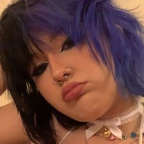 Photo nue de fuite OnlyFans de Mym3ll0dy
