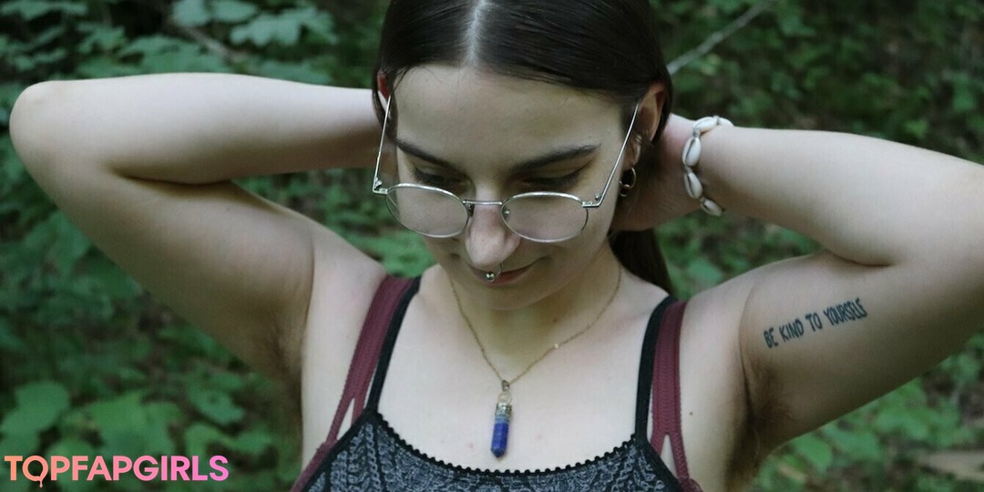 Photo nue de fuite OnlyFans de Madelinethefaery #34 Photo nue de fuite OnlyFans de Madelinethefaery #34