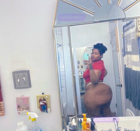 Photo nue de fuite OnlyFans de Jadepinkyboo