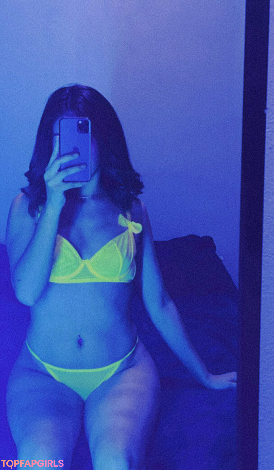 Photo nue de fuite OnlyFans de Melissakatteyes #44 Photo nue de fuite OnlyFans de Melissakatteyes #44