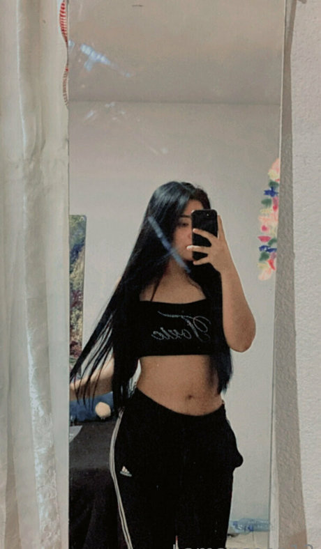 Photo nue de fuite OnlyFans de Onlyybb