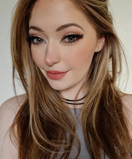 Photo nue de fuite OnlyFans de Alli Flanagan