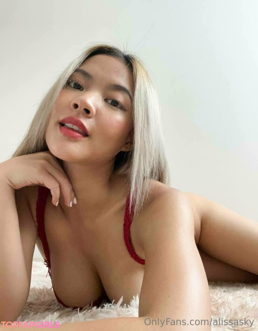 Photo nue de fuite OnlyFans de Alissaskyy #9 Photo nue de fuite OnlyFans de Alissaskyy #9