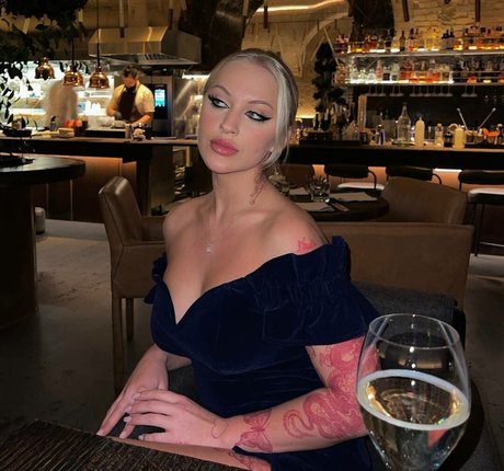 Photo nue de fuite OnlyFans de Jana Blondie
