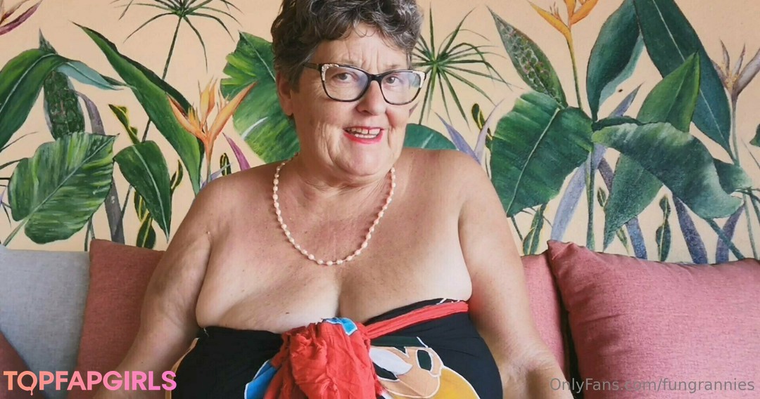 Photo nue de fuite OnlyFans de Fungrannies #12 Photo nue de fuite OnlyFans de Fungrannies #12