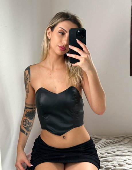 Photo nue de fuite OnlyFans de Bruna Busch