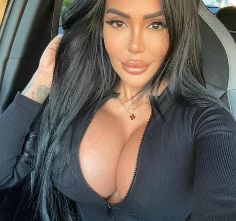 Photo nue de fuite OnlyFans de Holly James